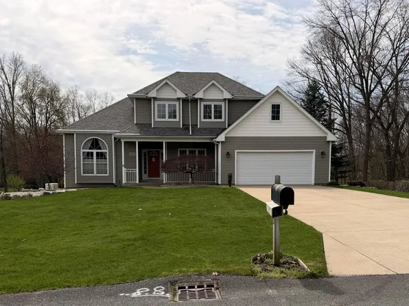 5161 Willowbend Trl, Kalamazoo, MI 49009