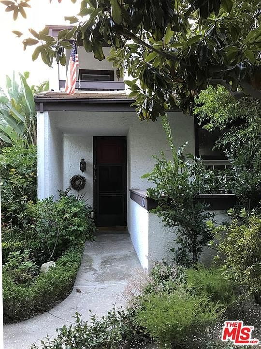 1st image of 17197 Palisades Cir