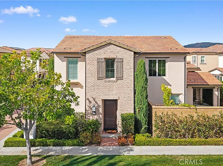 63 Darby — Photo 2