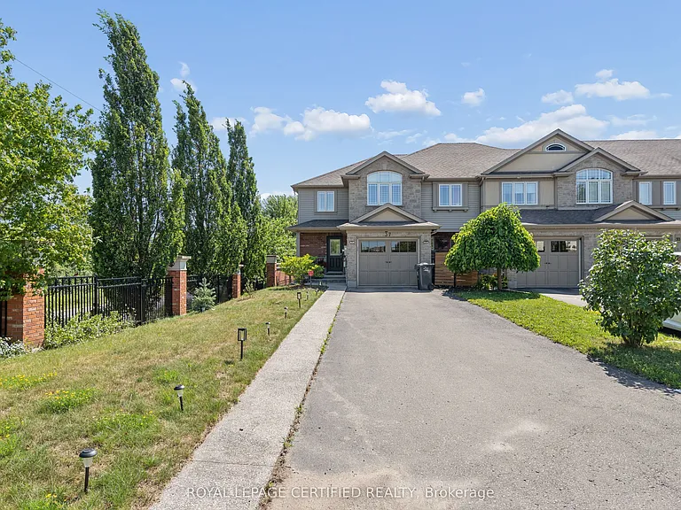 37 Wilkie Cres — Photo 4