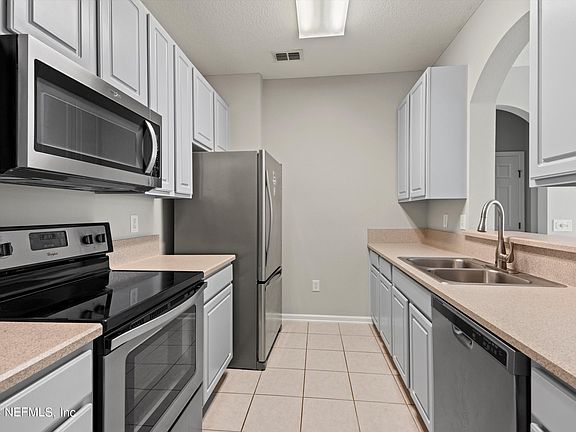 5th image of 7801 POINT MEADOWS Drive #5307