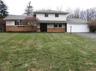 2 Runnymede Rd, Rochester, NY 14618