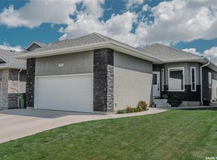 714 Sutter Cres, Saskatoon, SK S7T 0R4
