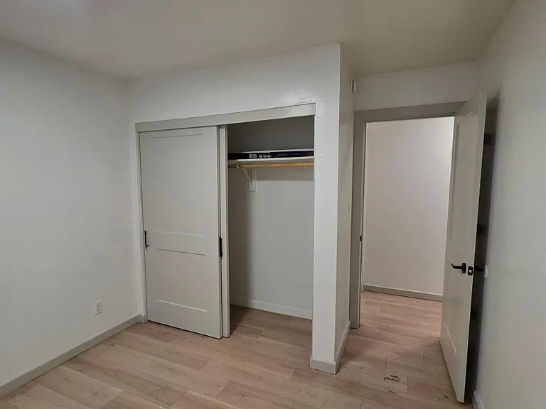 4034 E Moreland St #2 — Photo 12