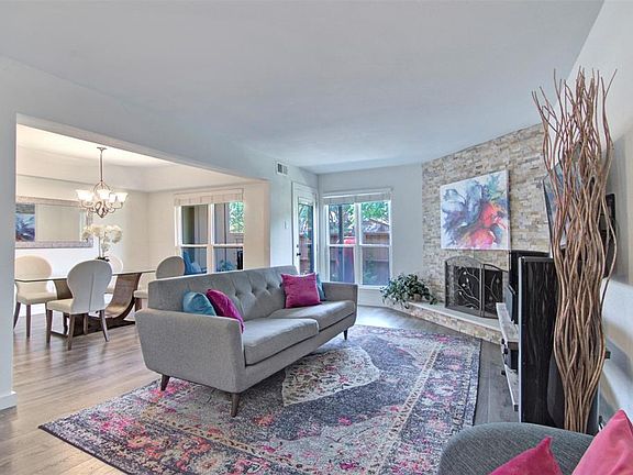 3rd image of 3106 Pin Oak Ct