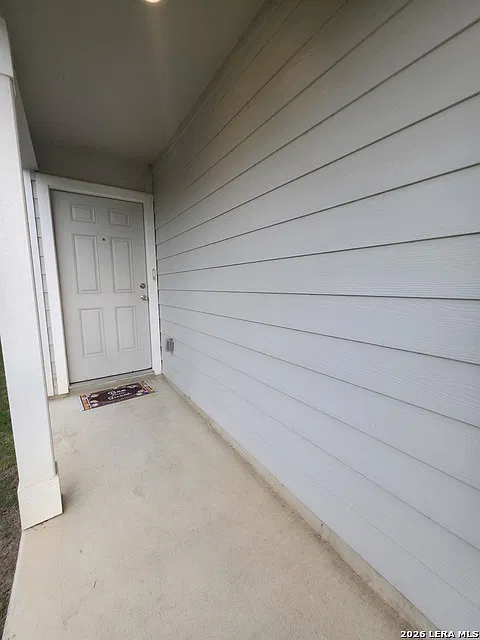 4 bed, 2.5 bath, 1545 sqft, $1,550 — Photo 3