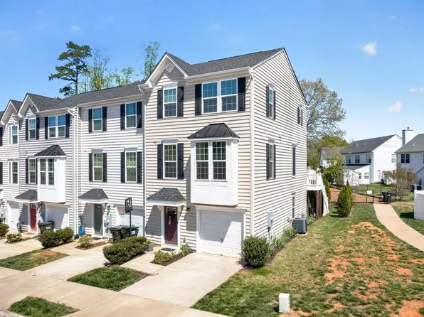 2422 Pocoson Wood Ct, Charlottesville, VA 22911