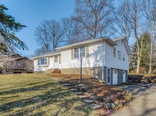 41 Longview Dr, Whippany, NJ 07981