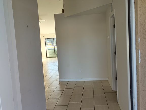 4th image of 825 Cultural Park Blvd S