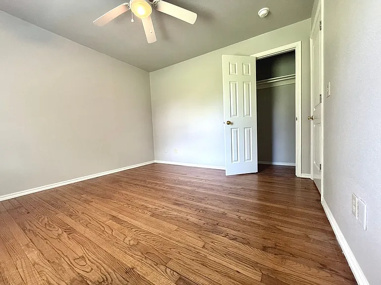 3208 NW 33rd St — Photo 7
