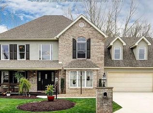 3 Greenbrier Ave, Hurricane, WV 25526