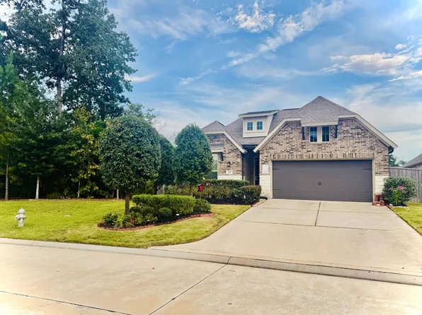 211 Selado Creek Dr, Conroe, TX 77304