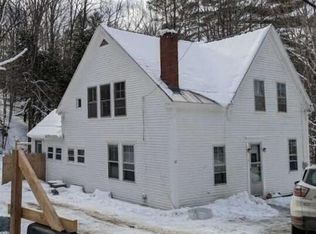 29 Kents Hill Rd, Wayne, ME 04284
