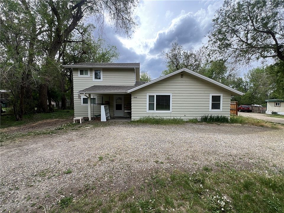 1st image of 1640 Canary Ave