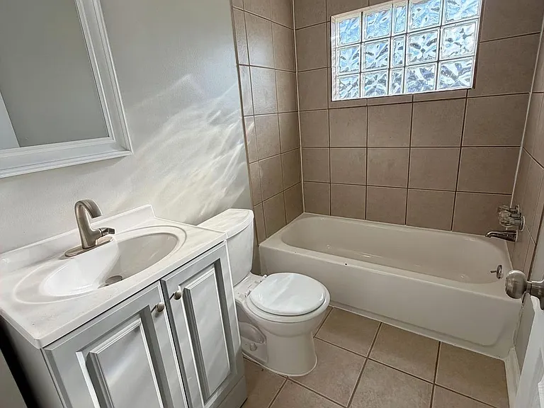 3413 Wallford Dr — Photo 14