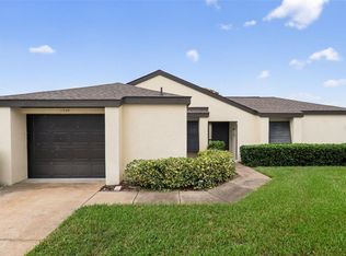 1948 Magnolia Cir #48A, Tavares, FL 32778