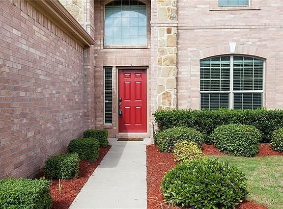 2nd image of 3023 Aspen Way #2