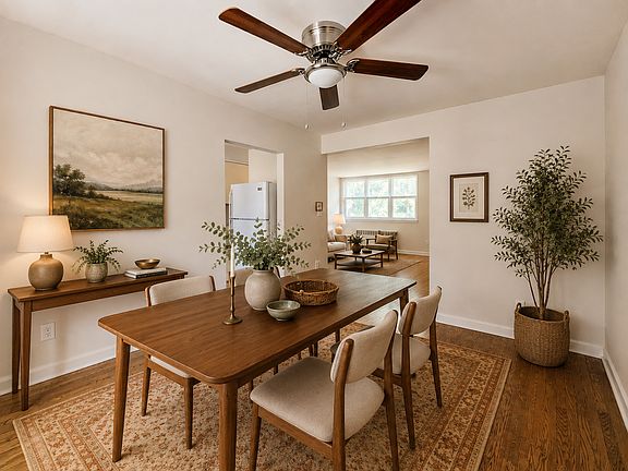 3rd image of 24 Surrey Rd APT 4