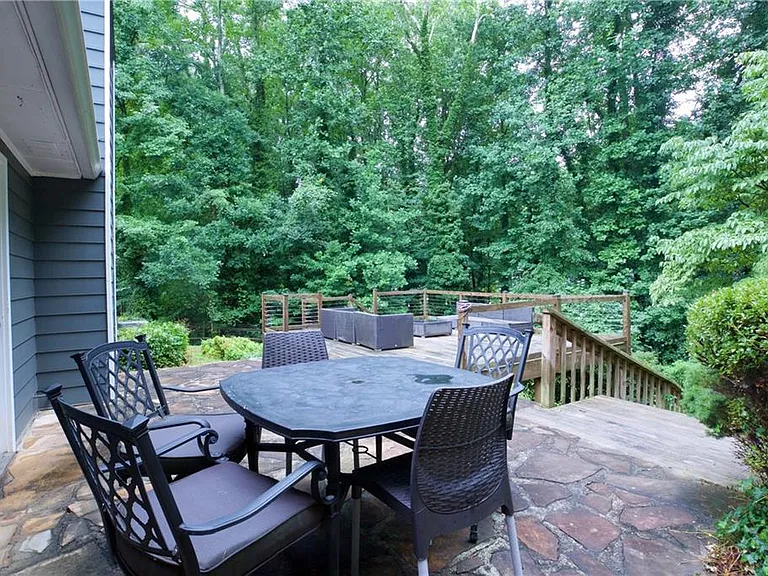 3328 Mountain Hollow Dr — Photo 19