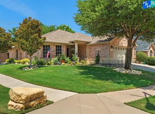 6901 Dream Dust Dr, North Richland Hills, TX 76180