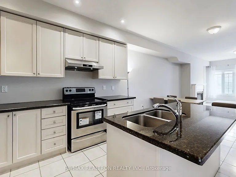 7 Zenyatta Ln — Photo 13