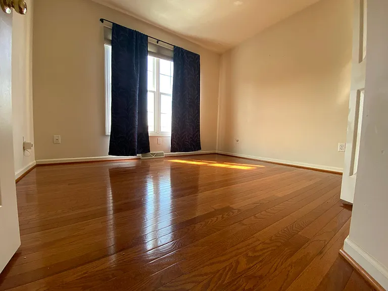 123 Cobblestone Cir — Photo 16
