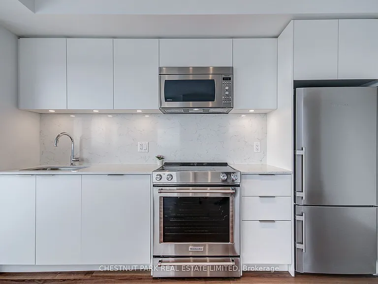 30 Samuel Wood Way #2402 — Photo 13