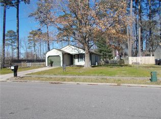 188 Pritchard Rd, Virginia Beach, VA 23452