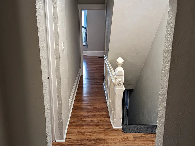 621 Kirtland St — Photo 52
