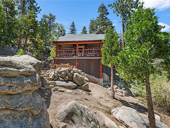 5th image of 68 Big Bear Blvd