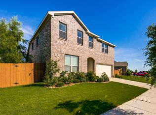 2121 Indigo Ln, Heartland, TX 75126