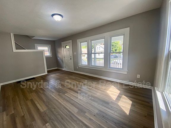 5th image of 1062 Pitkin Ave