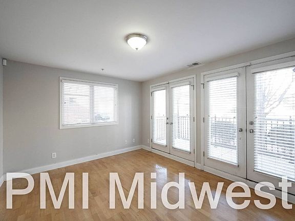 3rd image of 515 New York St