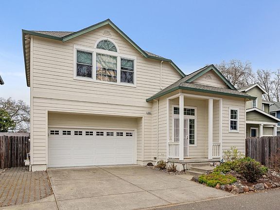 2nd image of 225 Esposti Meadows Way