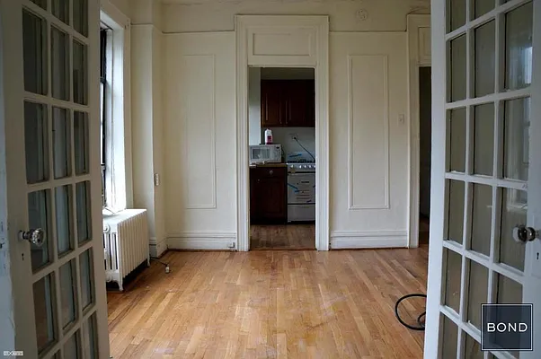 Rented by Bond New York | media 48