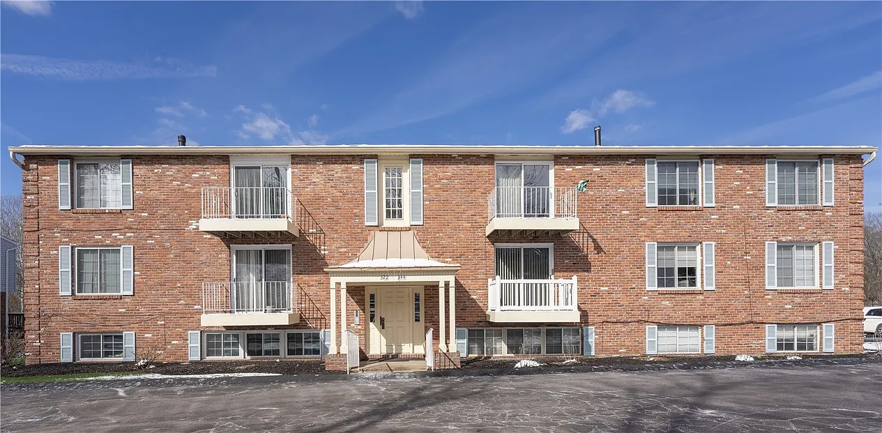 330 New World Dr photo 1
