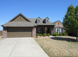 3909 W 107th Ct S, Jenks, OK 74037