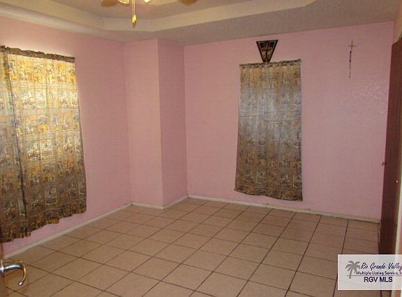3rd image of 5837 Lourdes Blvd