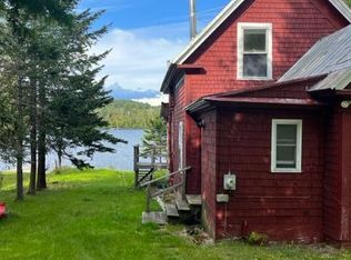 228 Shore Rd, Rangeley, ME 04970
