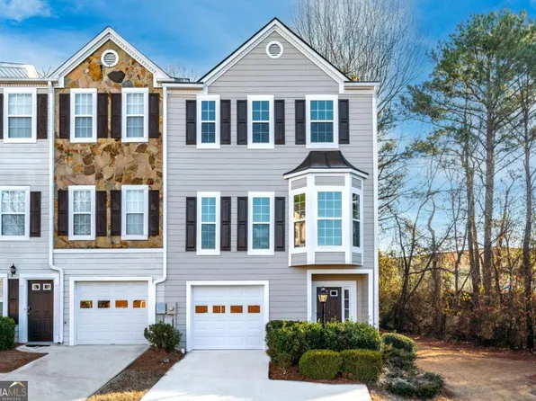 2021 Pinnacle Pointe Dr, Norcross, GA 30071