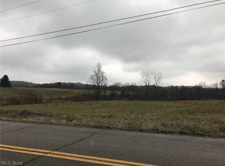 39 County Rd, Bloomingdale, OH 43910