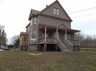58149 2nd St, Laurium, MI 49913