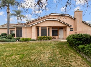 159 Twins Ct, Reedley, CA 93654