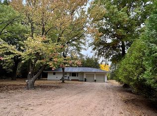 9012 E 43rd Ave, Buhler, KS 67522