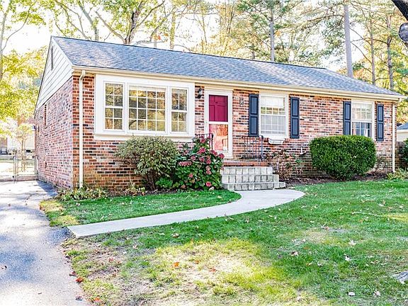 2nd image of 6318 Daleshire Dr