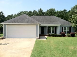 1703 Devon Dr, Albany, GA 31721
