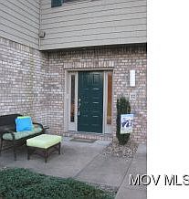 3rd image of 12 Bay Pointe Dr