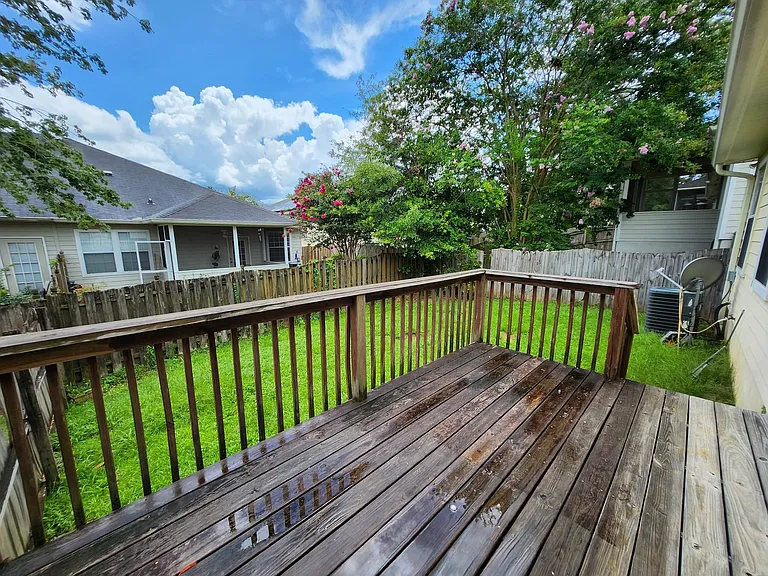 5521 Hampton Woods Way — Photo 32