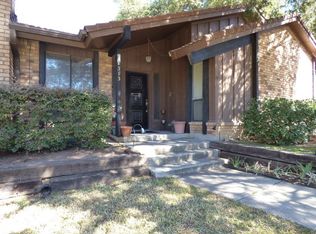 1313 Colony Dr, Irving, TX 75061
