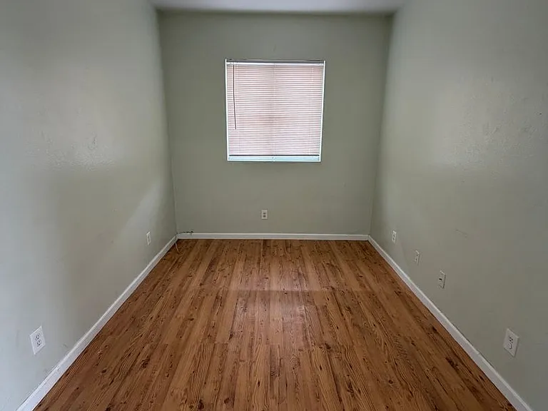 3814 Kit Fox St — Photo 5